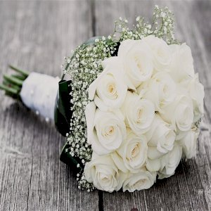 White Roses Bunch