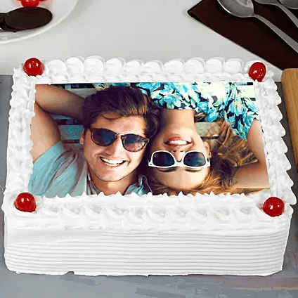 Square Shape Vanilla Photo Cake