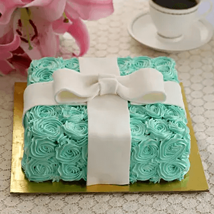 Floral Designer Pineapple Cake