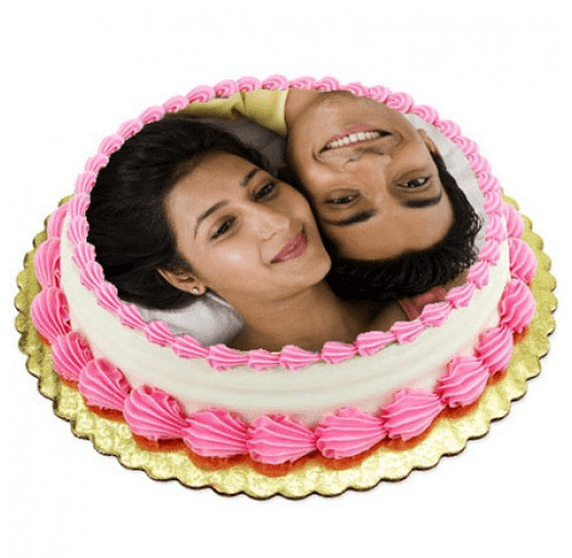 Round Shape Strawberry Photo Cake