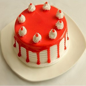 Sweet Strawberry Cake