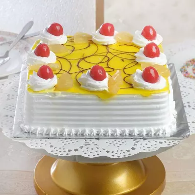 1 Kg Pineapple Cake